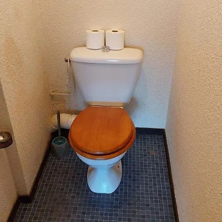 Le Fossié - Grand T2 - Basique Propre Et Fonctionnel Avec Parking *