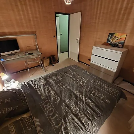 Le Fossié - Grand T2 - Basique Propre Et Fonctionnel Avec Parking * Pau